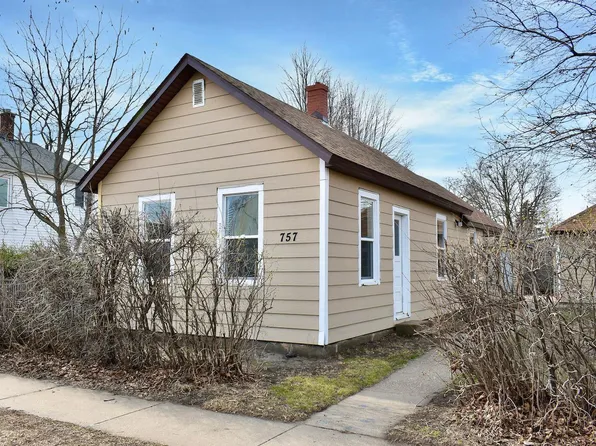 757 E Front St, Winona, MN 55987
