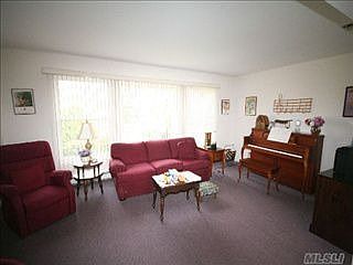 4th image of 37 Jesse Way