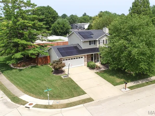 1117 Cobblestone Dr, Edwardsville, IL 62025