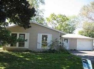 1026 Tacoma St, Carpentersville, IL
