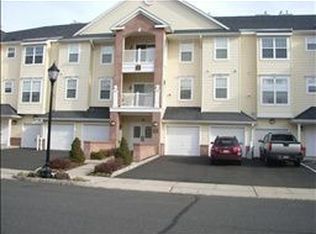 4104 Avery Ct, Somerset, NJ 08873