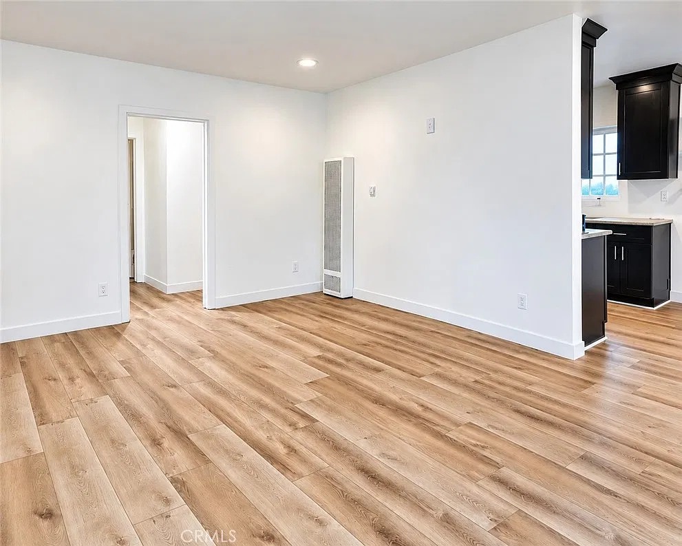 1 bed, 850 sqft, $1,945 — Photo 4
