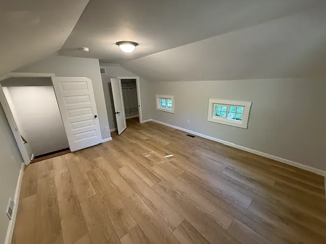 1673 Broadway St — Photo 13
