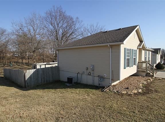 5th image of 245 Dykes Ln