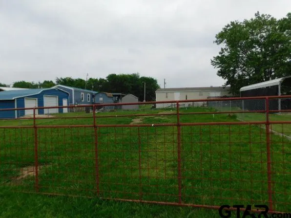 550 Waterfront Row, Quitman, TX 75783