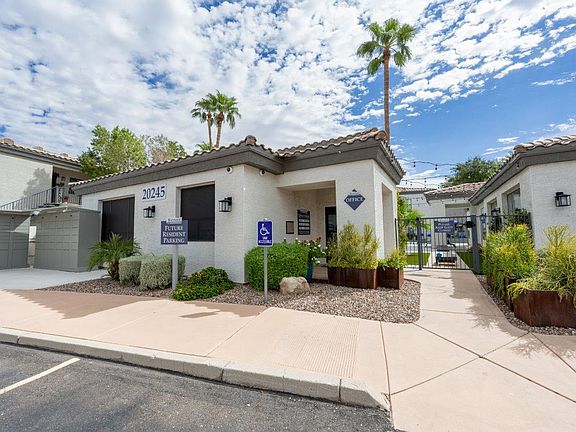 2nd image of 20245 N 32nd Dr #4893122