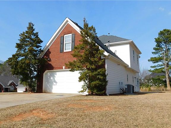 5th image of 100 Wisteria Cir
