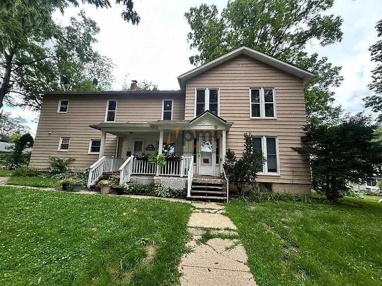 602 Indiana Ave #2E — Photo 1