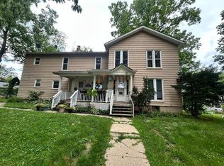 602 Indiana Ave APT 2E, Valparaiso, IN 46383