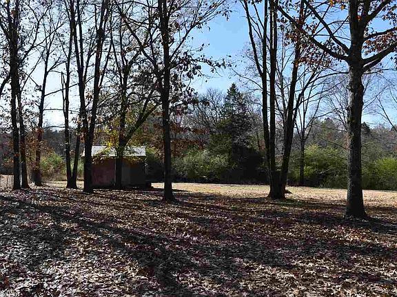 3rd image of 320 Pearcy Church Pl