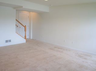 4918 Lake View Dr, Peninsula, OH 44264