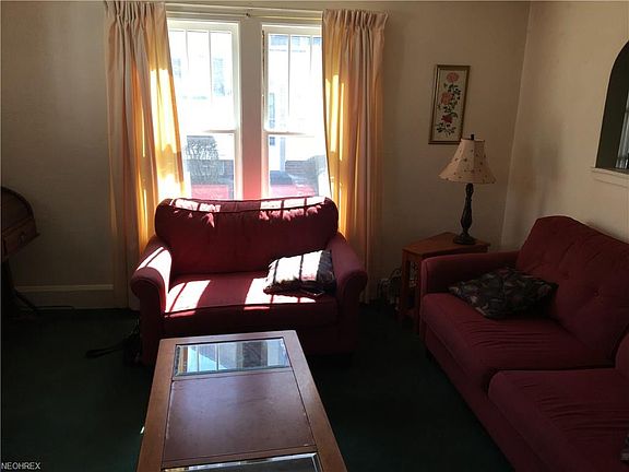 2nd image of 2110 Gibbs Ave NE