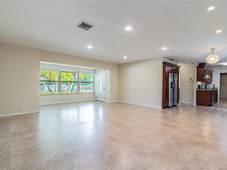 303 Wildwood Way #A — Photo 9