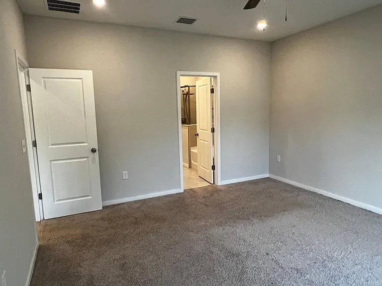 204 Park View Ln — Photo 8