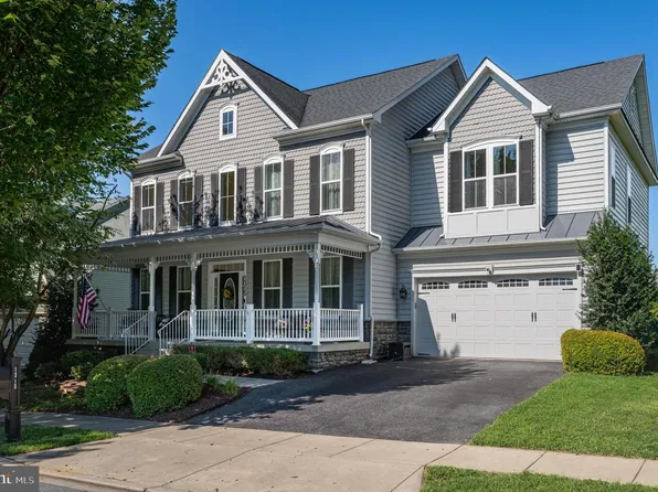 1315 Volunteer Dr, Brunswick, MD 21716