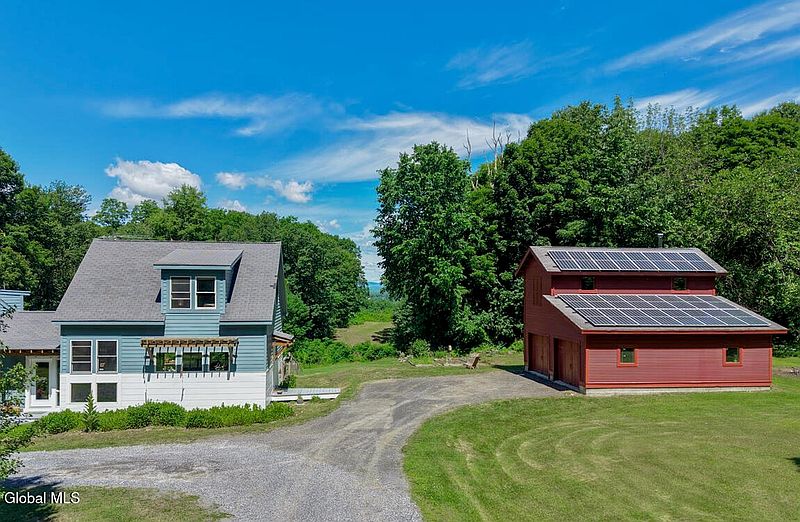 3rd image of 78 Condon Road
