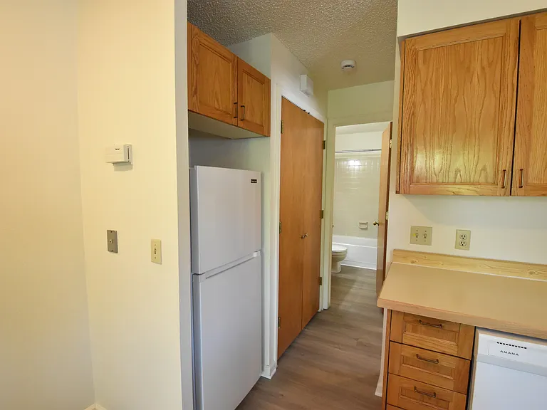 1921 Walnut St #101 — Photo 15