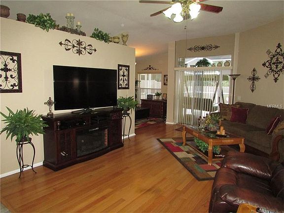 3rd image of 13414 Bellingham Dr
