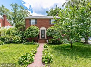 6558 28th St N, Arlington, VA 22213