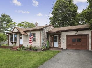 117 W Grove St, Middleboro, MA 02346