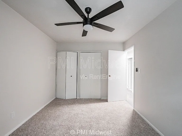 6920 Chrysler St — Photo 21