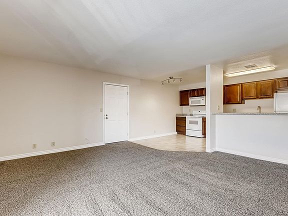 5th image of 5224 River Glen Dr Unit 446