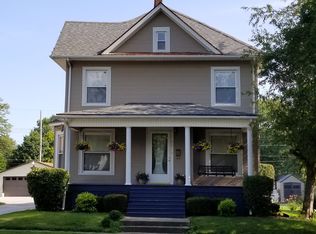 610 E Main St, Hoopeston, IL 60942