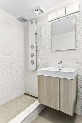 Sold by Compass | media 4