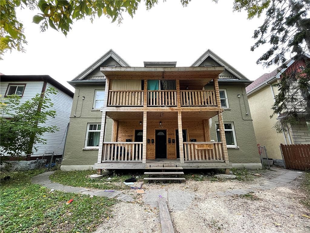 525 Spence St, Winnipeg, MB R3B 2R8 Zillow