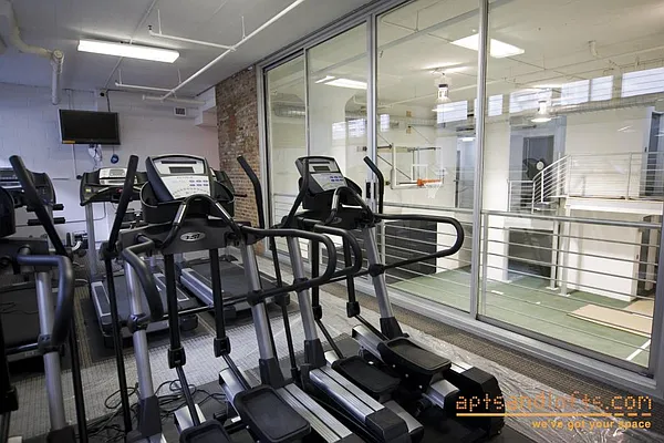 Rented by aptsandlofts.com | media 24