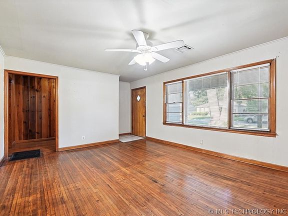 4th image of 4629 S Trenton Ave
