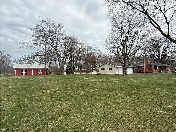 2nd image of 3846 Zenobia Rd