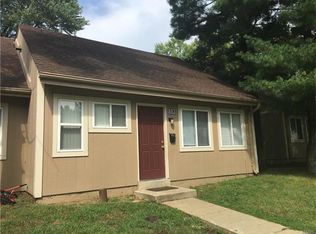 883 Dawnview Ct, Florissant, MO