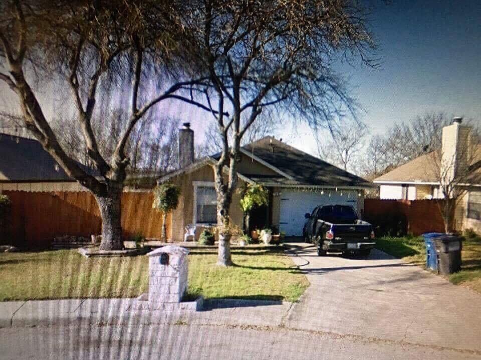 1st image of 3694 Stoney Branch St