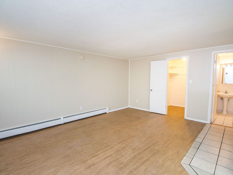 1st image of 774 19th St #78