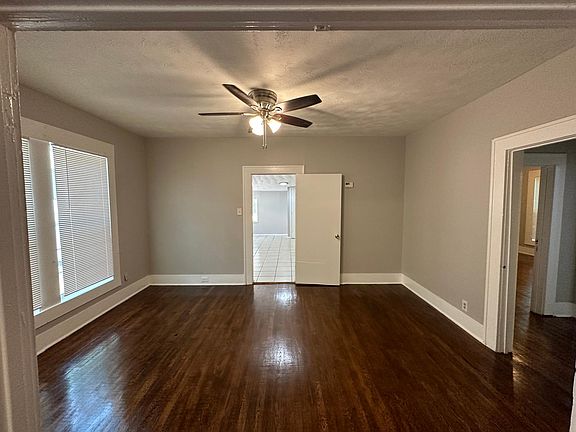 Dining room, office, craft room, etc.