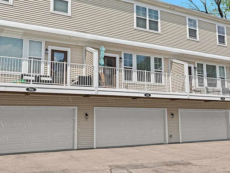 506 Midland Blvd — Photo 21