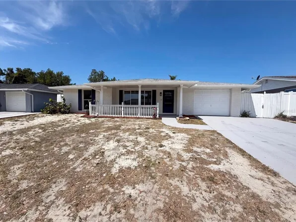 8929 Sterling Ln, Port Richey, FL 34668