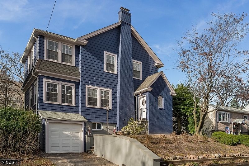 1st image of 39 Harriet St