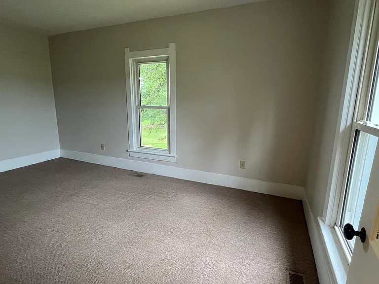 15822 Sand Ridge Rd — Photo 9