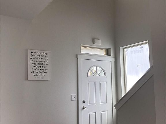 5th image of 616 S Chronicle Ln #618
