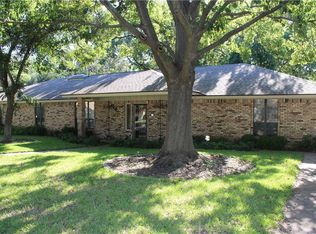 940 Mockingbird St, Stephenville, TX 76401