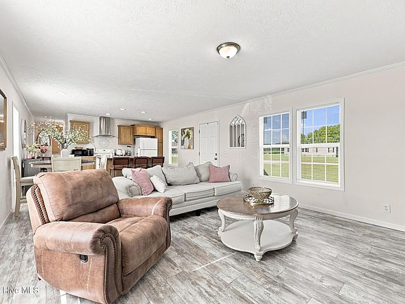 3rd image of 165 Swamp Road