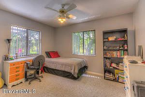 5th image of 4270 Grovewood Ln