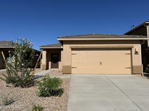 7648 S Wild Prairie Dr, Tucson, AZ 85757