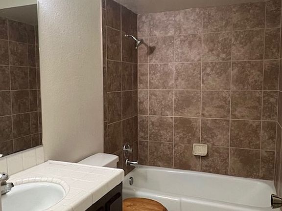 4th image of 6704 N Half Moon Dr APT B