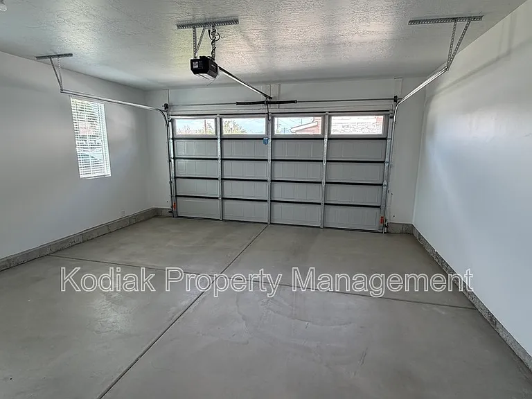 8812 S Cys Park Ln — Photo 24