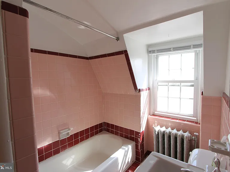 7174 Germantown Ave #6 — Photo 18