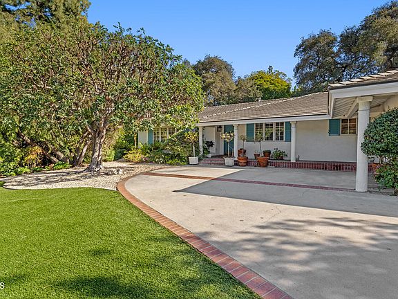2nd image of 1220 S Arroyo Blvd