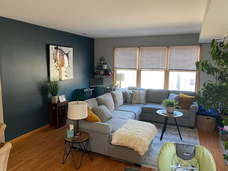 1535 W Pearson St #2E — Photo 2